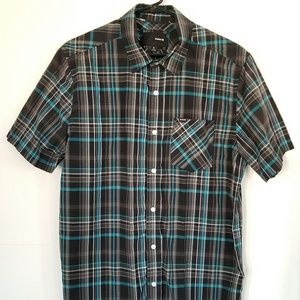 NWOT Hurley Short Sleeve Button up - Plaid